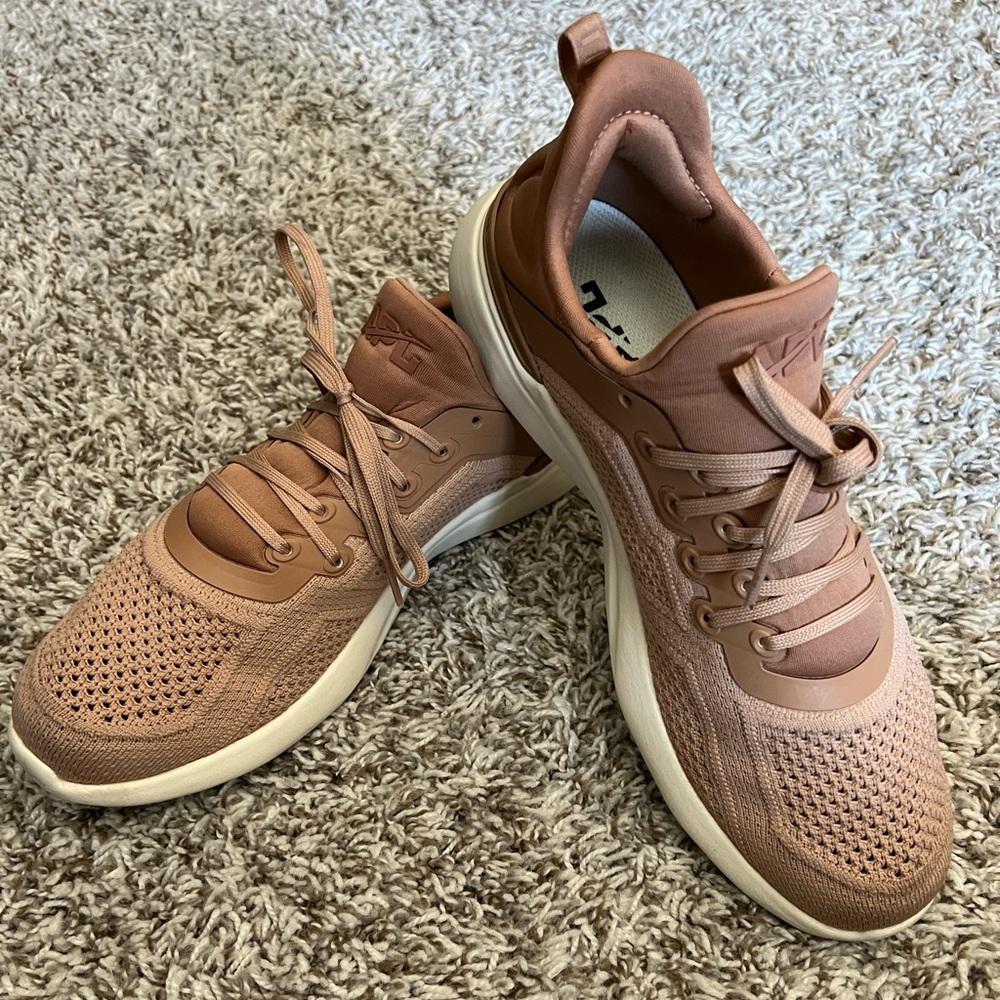 APL Techloom Tracer W